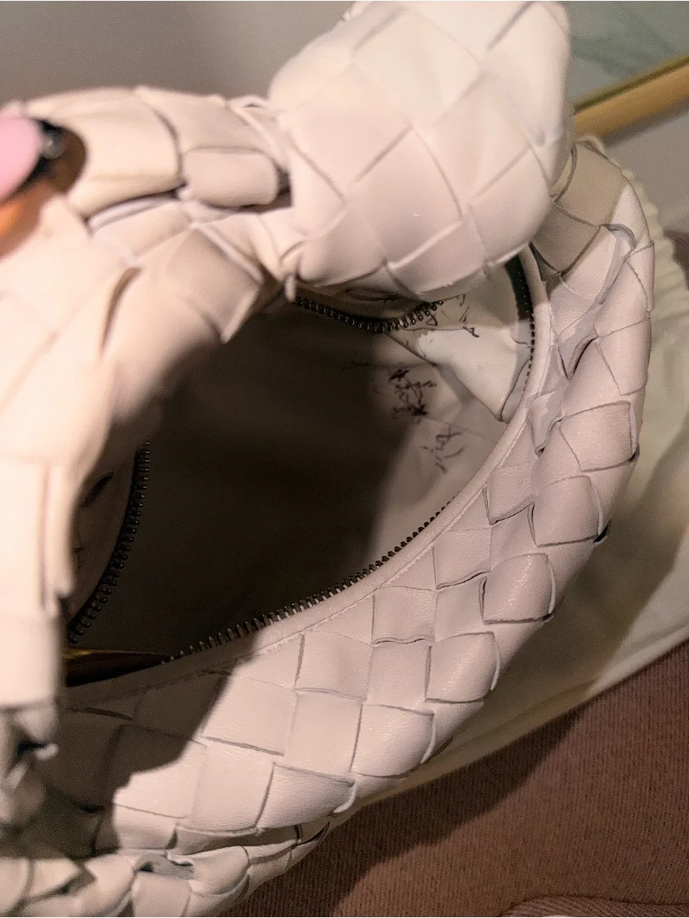 Bottega Veneta Cream Intrecciato Jodie Shoulder Bag - Picture 8 of 9